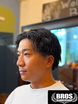 BROSBARBERSHOP【ブロスバーバーショップ】&nbsp;ツイストセンターパート