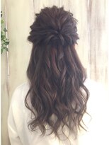 アンフィフォープルコ(AnFye for prco)&nbsp;【AnFyeforprco】ゆる巻きウェーブ☆無造作ハーフアップ♪