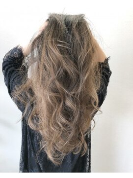 ステア メゾン(stir maison) ベージュグラデーションカラー☆MAKOTO