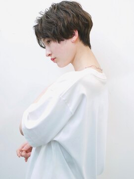 らふる ラフなウェーブが可愛いニュアンスショート