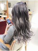 『アッシュグレージュ+ ブリーチデザインカラー 』DAYS 原宿