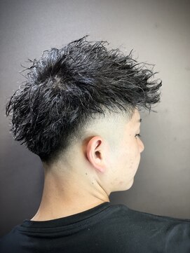 ヒロギンザ 新橋銀座口店(HIRO GINZA) ツイストフェードショート