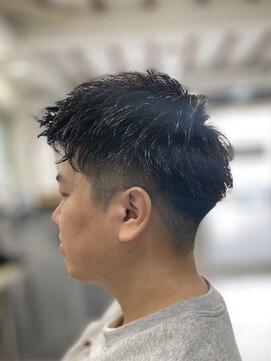 エイプリル ヘア スタジオ(April HAIR STUDIO) ツーブロック くせ毛風パーマ