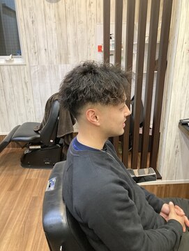 ライズヘアー(RISE HAIR) スキンフェード＋ツイストスパイラル