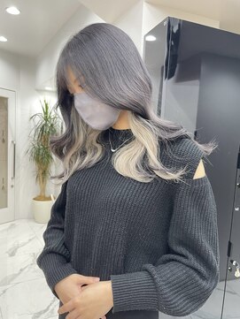 ラピス 福岡天神店(Lapis) インナーホワイトカラー