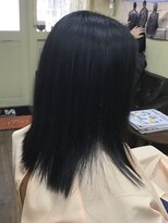 プレインズ美容室&nbsp;黒髪セミロングスタイル