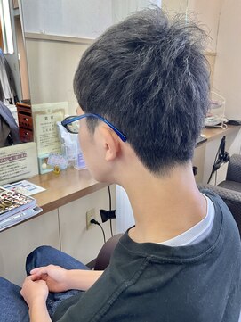 コアフィールフィス(COIFFURE fils) 【見附 今町】学生カット キッズカット ツーブロック