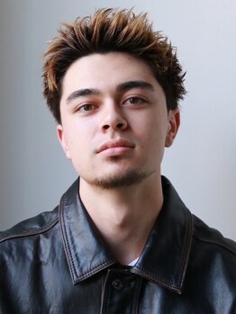 グルーマーズトウキョウ(GROOMER/S TOKYO)の写真/《GROOMER/Sが提案する拘りのフェード》日本人の骨格に合わせた魅せる刈り上げ。【神保町】
