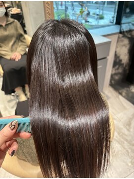 ロンドローズ 名古屋(Lond damaskRose) ブリーチ 学割 オリーブベージュ レイヤーカット リタッチ507