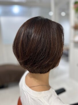 アス(Us) ナチュラルボブ