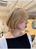 ブロンドベージュ［抜きっぱなしボブ/ホワイトベージュ］