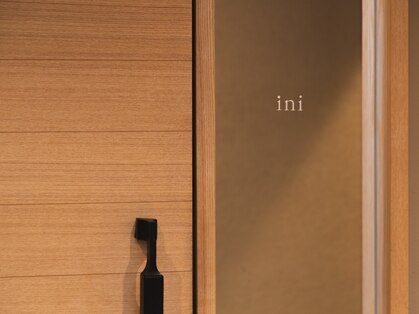 イニ(ini)の写真