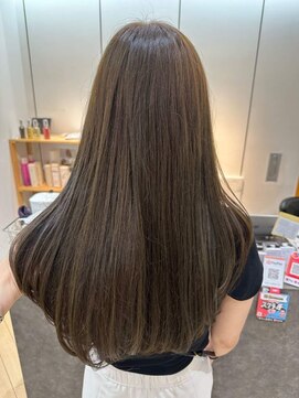 ユニ バイ マグ 長野店(Uni.by Mag) 似合わせレイヤーカット×ブリーチなしカラー