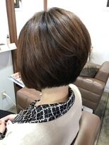 プース ヘアー(Pousse hair) 前下がりボブ