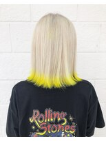 ネフ(NeF)&nbsp;ホワイトベージュにイエローのスソカラー☆