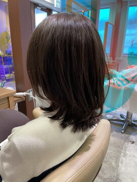 インビテーション 名古屋(invitation) 肩下ミディアムレイヤー