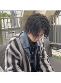 波打ちパーマ／センターパート／ウルフパーマ