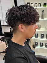 アイズ 海老名(AIZU) ツイストスパイラルパーマ マッシュパーマ メンズパーマ 眉毛