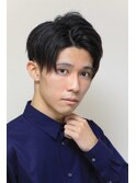 爽やかアップバングツーブロックショート