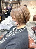 白髪ぼかし×大人ショート