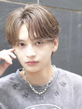 オーシャントーキョー 渋谷神南(OCEAN TOKYO) 韓国フェザーパーマメンズカットアッシュブラウンブリーチなし