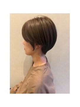 オレロ 国立(olelo) 大人ガーリー/似合わせカット/リバースセンターパート/国立