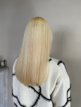 ヘアーアートミュージアム(Hair Art Museum) ハイトーン/ホワイトカラー/ブリーチ2回
