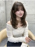 ワンカールでキマるふわっとレイヤーカット/オリーブベージュ