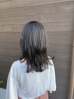 アンビ(ambi) ダークグレージュ