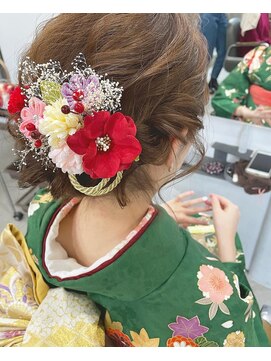 ヘアー アイス 御器所本店(HAIR ICI) 成人式におすすめふわふわスタイル