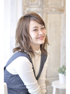 フリーダム ベリンダ 松江学園店(freedom belinda) 愛され内巻きミディ☆ミントアッシュ