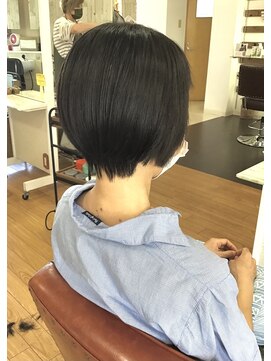 ヘアー グリース(hair GREASE) くびれショート/大人ショート/グラデーションショート/ショート