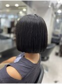 ナチュラルショートボブ