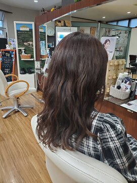 美容室テク アート バイ シック ゆるふわパーマ