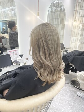 ロンドシェリ 仙台(Lond Cheri) グレージュ ハイトーン ダブルカラー ケアブリーチ 髪質改善