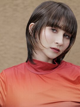 ピークアブー 銀座中央通り(PEEK-A-BOO) モードなシャギーショート