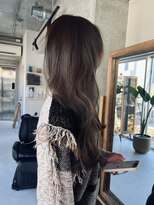 エー(a.)&nbsp;ブラウン