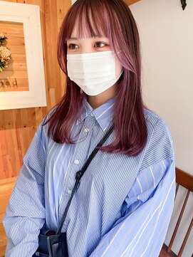 ユイル(Uil) 小顔前髪顔周りレイヤー×インナーカラー デザインカラー