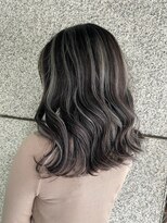 ユニ 江坂(Uni.)&nbsp;筋感コントラストハイライト