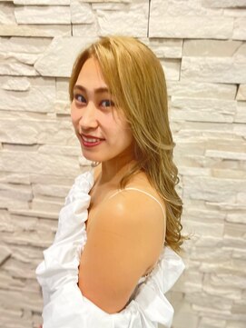 トータルビューティサロン シェリ(total beauty salon cheri) ハイトーンデザインカラー×レイヤースタイル