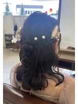 ピスヘアー(PITH HAIR)&nbsp;ハーフアップ編みおろしスタイル