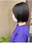 切りっぱなしボブ/ヘイリーボブ/くびれヘア/暗