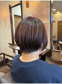 ショートボブ