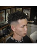 スパイキーアフロ×スキンフェード