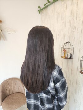 ルヴェール 北方店(LeVert) サラサラロング