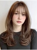 ロングレイヤーカットヘア