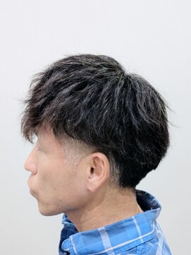 夜髪 収まりの良いパーマ【ツイストスパイラル】