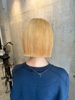 ロッカヘアエジェ(ROCCA hair eje.)&nbsp;デザインカラー透明感ペールベージュボブ