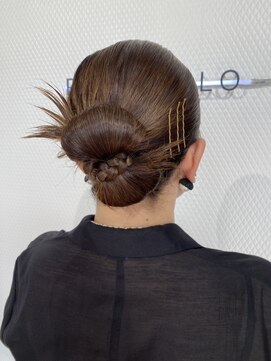 ルネッサンスヘアー ラファエロ(RAFFAELLO) リボン　カチモリヘア　お呼ばれヘアアレンジ　アップスタイル