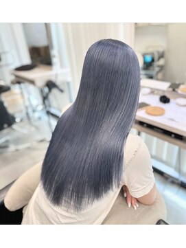 ハーディ 天神大名(Hardy) ネイビーブルー ブリーチ ハイトーン ブルーカラー ロング